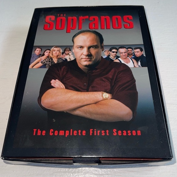 Sopranos 1st Season - Picture 1 of 2